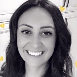 Meet your Posher, Ani